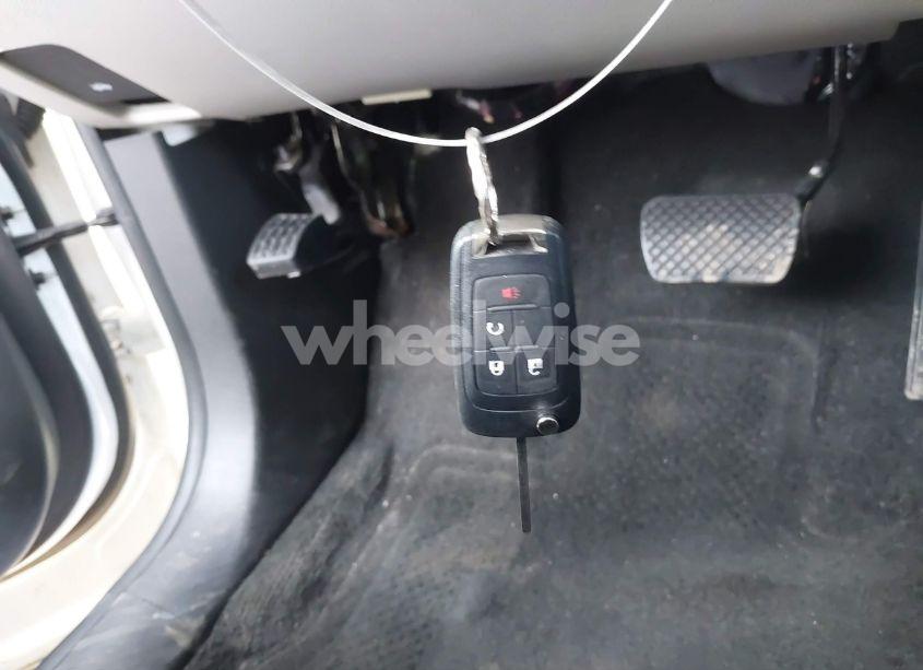 Photo 11 of 2016 Chevrolet Equinox LT (VIN 2GNALCEK8G6344210)