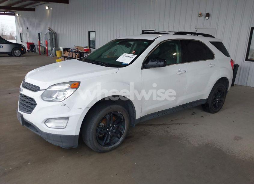 Photo 2 of 2017 Chevrolet Equinox LT (VIN 2GNALCEK8H1556295)