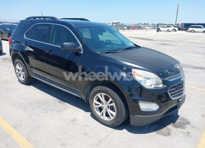 2017 Chevrolet Equinox LT (VIN 2GNALCEK8H1561805) main photo