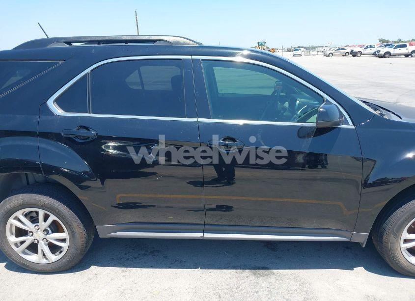 Photo 13 of 2017 Chevrolet Equinox LT (VIN 2GNALCEK8H1561805)