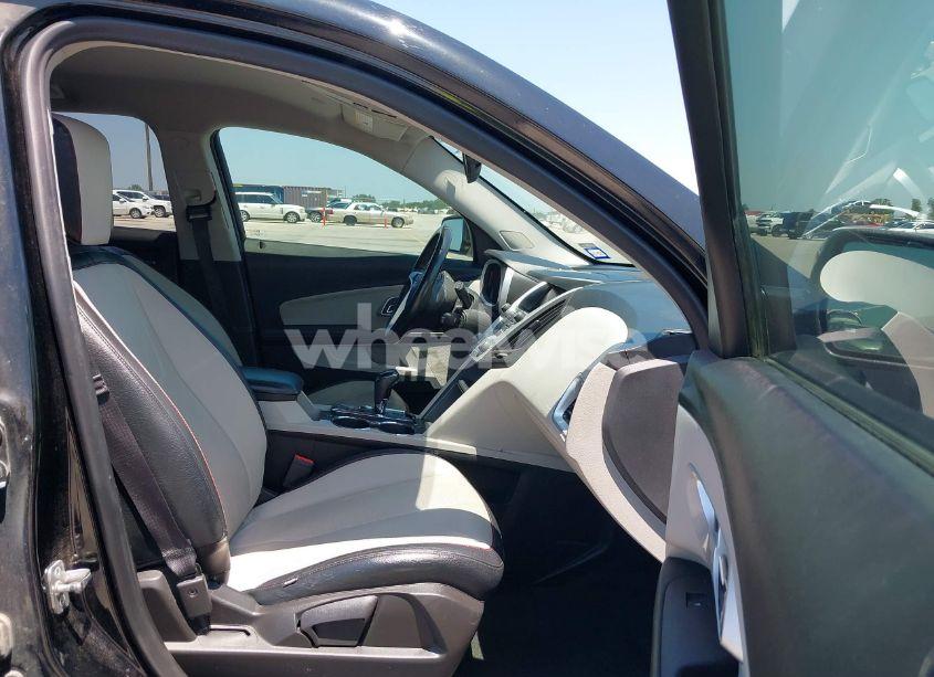 Photo 5 of 2017 Chevrolet Equinox LT (VIN 2GNALCEK8H1561805)