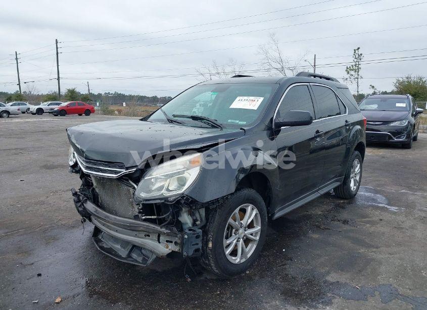 Photo 2 of 2017 Chevrolet Equinox LT (VIN 2GNALCEK8H1565837)