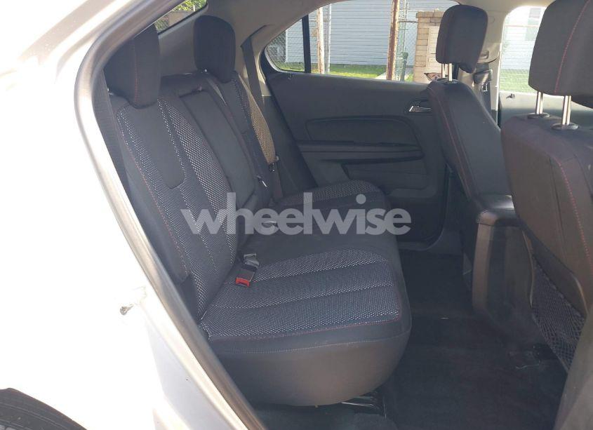 Photo 8 of 2017 Chevrolet Equinox LT (VIN 2GNALCEK8H1582170)