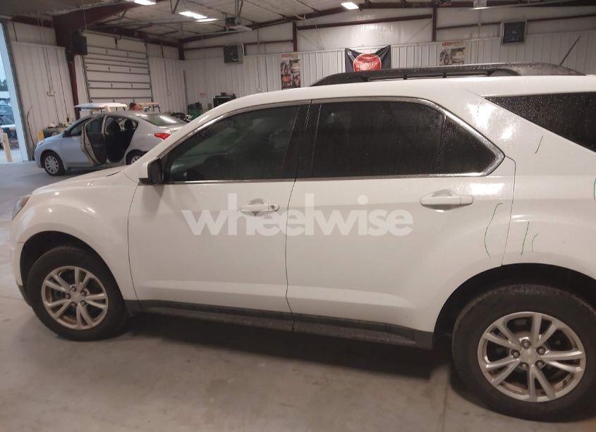 Photo 14 of 2017 Chevrolet Equinox LT (VIN 2GNALCEK8H1608959)