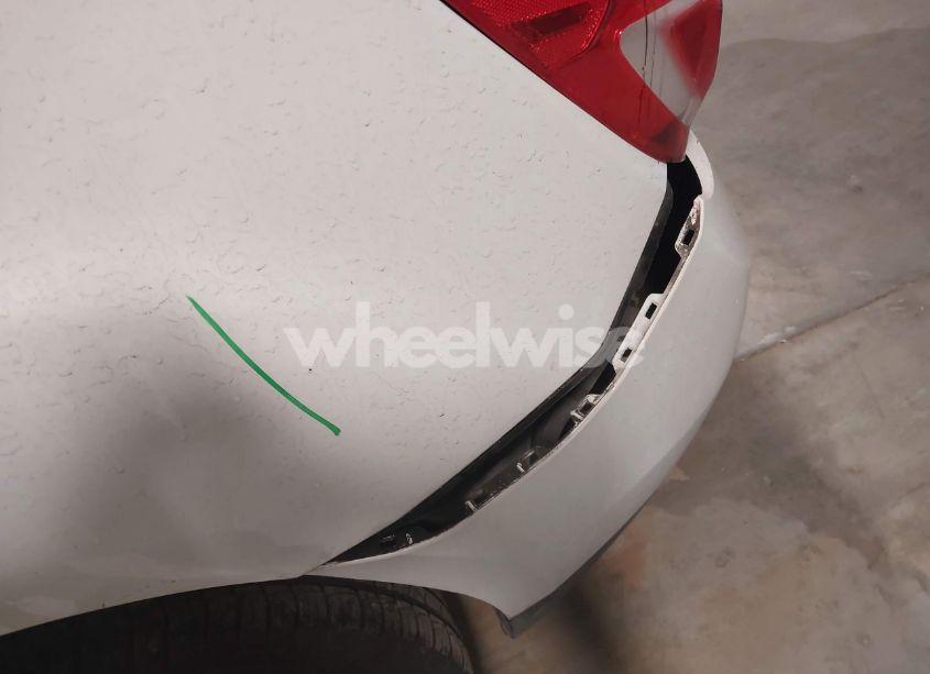 Photo 18 of 2017 Chevrolet Equinox LT (VIN 2GNALCEK8H1608959)