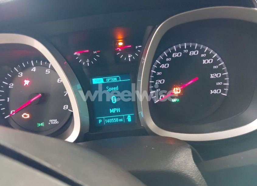 Photo 7 of 2017 Chevrolet Equinox LT (VIN 2GNALCEK8H1613515)