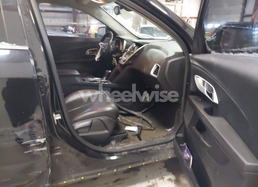 Photo 5 of 2017 Chevrolet Equinox LT (VIN 2GNALCEK8H6243458)