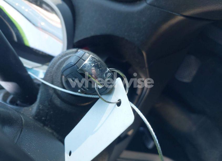 Photo 11 of 2015 Chevrolet Equinox 2LT (VIN 2GNALCEK9F6244342)