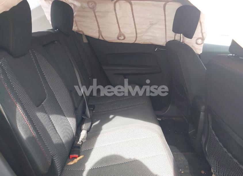 Photo 8 of 2016 Chevrolet Equinox LT (VIN 2GNALCEK9G1111109)