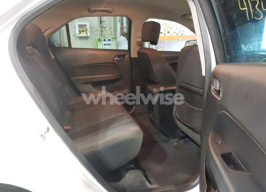 Photo 8 of 2016 Chevrolet Equinox LT (VIN 2GNALCEK9G1111420)