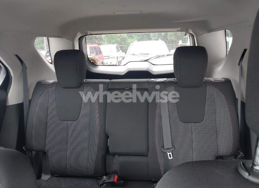 Photo 18 of 2016 Chevrolet Equinox LT (VIN 2GNALCEK9G1150864)