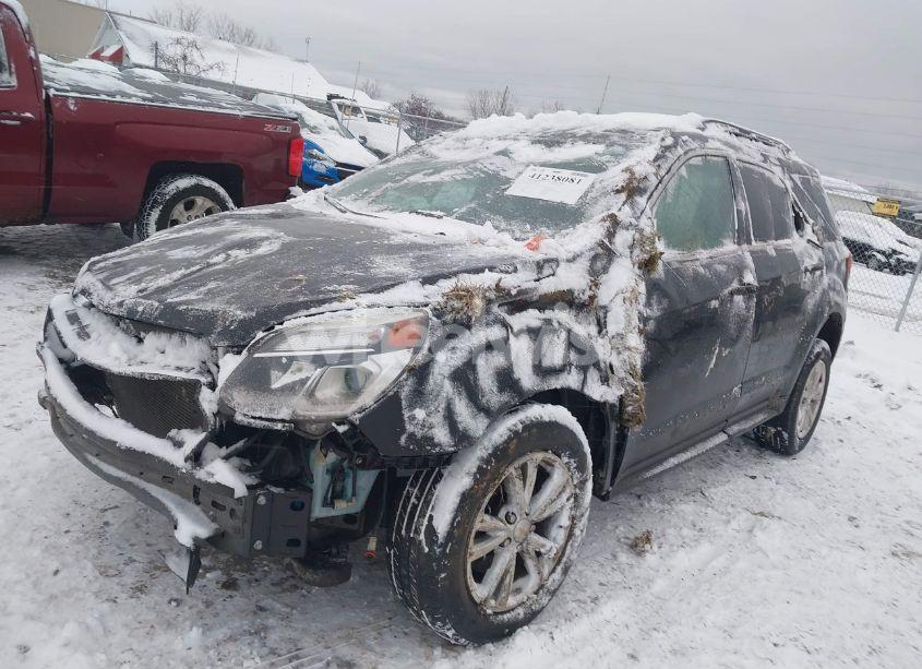 Photo 2 of 2016 Chevrolet Equinox LT (VIN 2GNALCEK9G1171617)