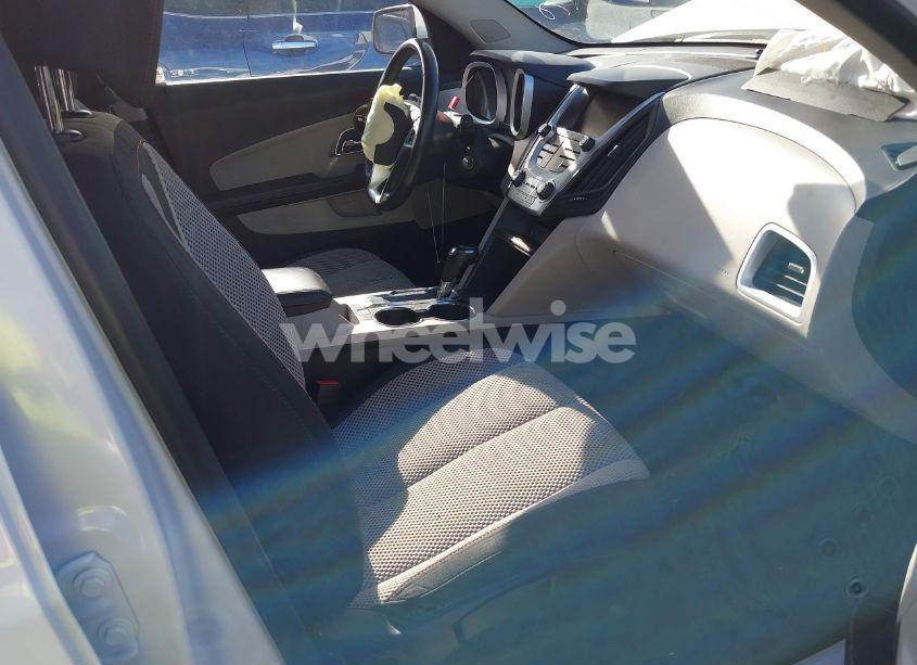 Photo 5 of 2016 Chevrolet Equinox LT (VIN 2GNALCEK9G6185441)