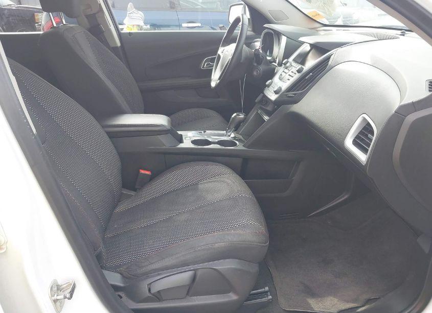 Photo 5 of 2017 Chevrolet Equinox LT (VIN 2GNALCEK9H1516291)