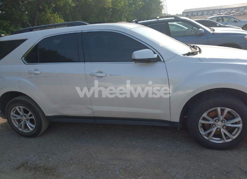 Photo 13 of 2017 Chevrolet Equinox LT (VIN 2GNALCEK9H1524472)