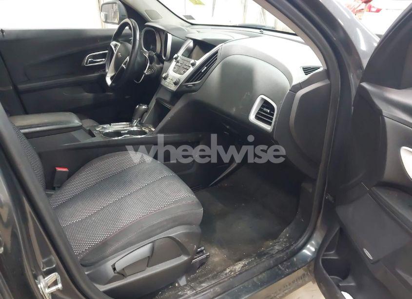 Photo 5 of 2017 Chevrolet Equinox LT (VIN 2GNALCEK9H6124463)