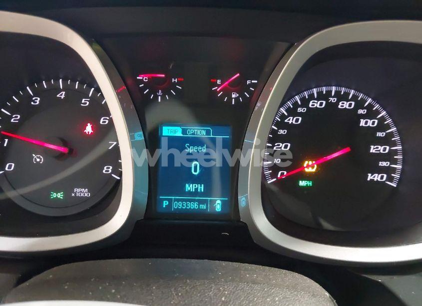 Photo 7 of 2017 Chevrolet Equinox LT (VIN 2GNALCEK9H6124463)