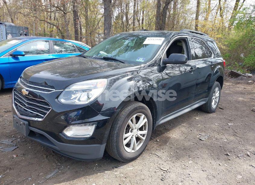 Photo 2 of 2017 Chevrolet Equinox LT (VIN 2GNALCEK9H6245980)