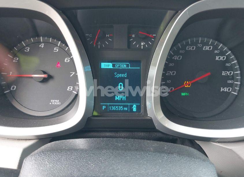 Photo 7 of 2017 Chevrolet Equinox LT (VIN 2GNALCEK9H6245980)