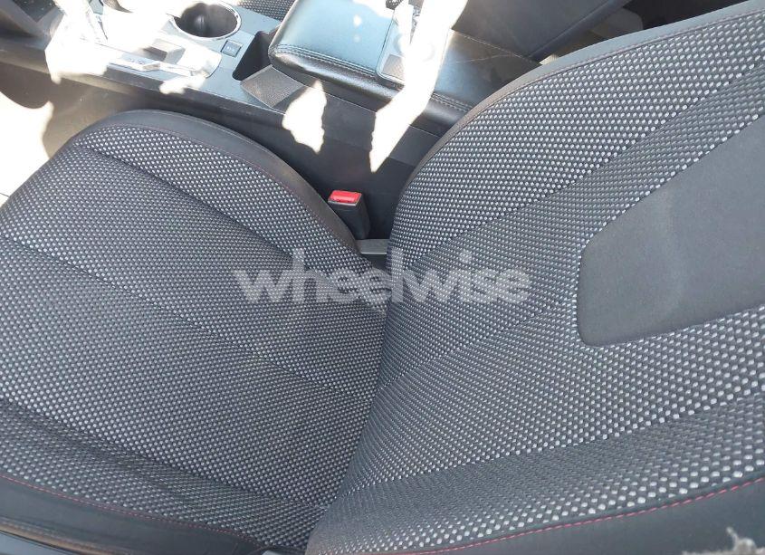 Photo 19 of 2017 Chevrolet Equinox LT (VIN 2GNALCEK9H6294208)