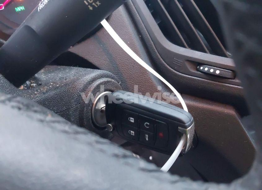 Photo 11 of 2015 Chevrolet Equinox 2LT (VIN 2GNALCEKXF6280721)