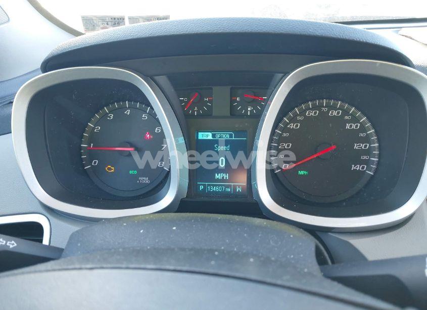 Photo 7 of 2015 Chevrolet Equinox 2LT (VIN 2GNALCEKXF6304970)