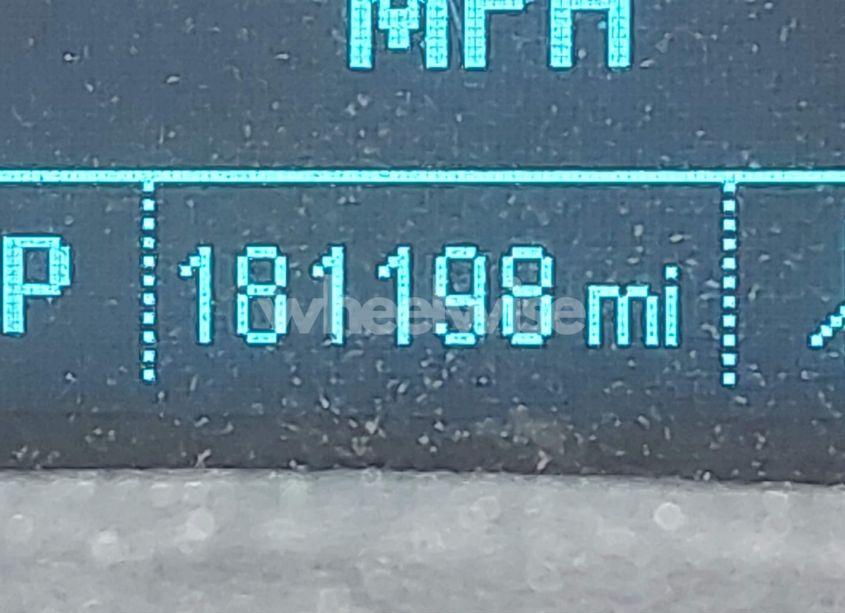 Photo 16 of 2015 Chevrolet Equinox 2LT (VIN 2GNALCEKXF6339685)