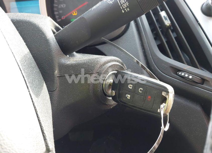 Photo 11 of 2016 Chevrolet Equinox LT (VIN 2GNALCEKXG1128808)