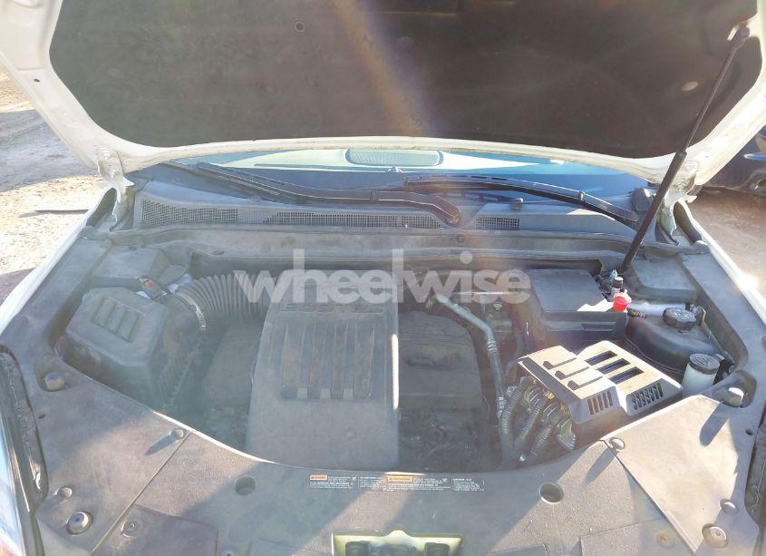 Photo 10 of 2016 Chevrolet Equinox LT (VIN 2GNALCEKXG1135788)