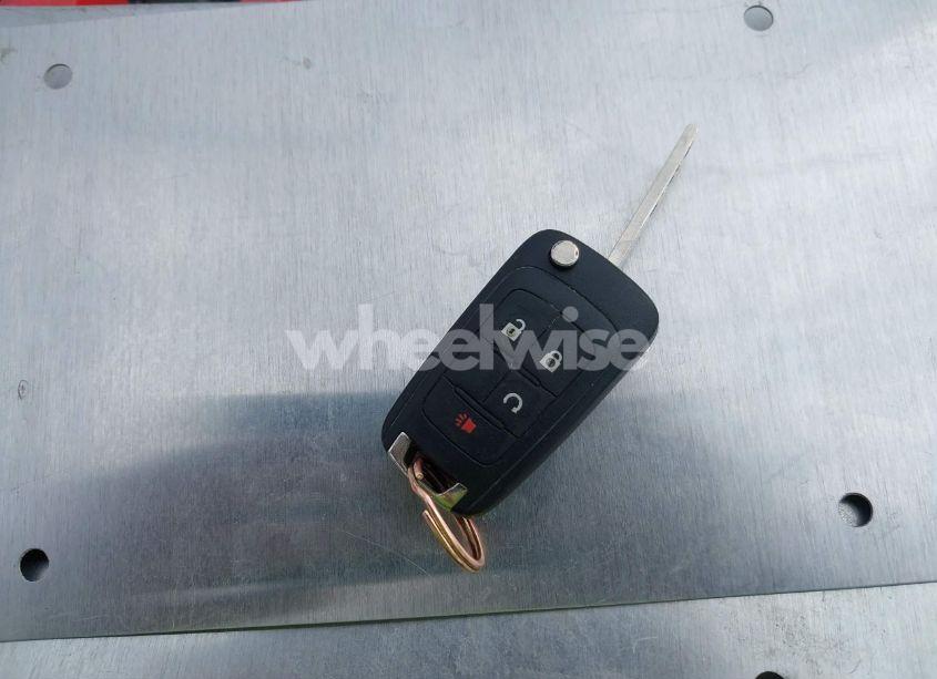 Photo 11 of 2016 Chevrolet Equinox LT (VIN 2GNALCEKXG6110327)