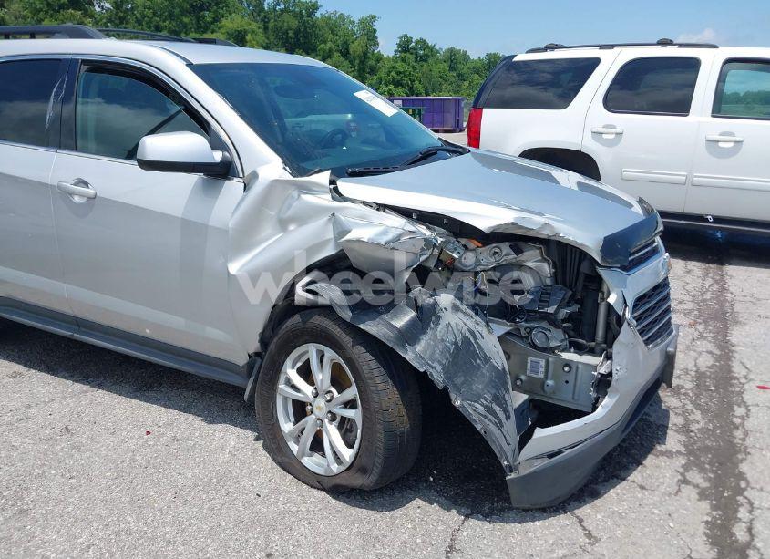 Photo 6 of 2017 Chevrolet Equinox LT (VIN 2GNALCEKXH1512413)