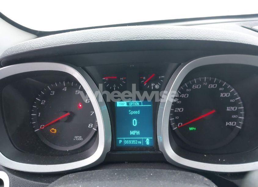 Photo 7 of 2017 Chevrolet Equinox LT (VIN 2GNALCEKXH1551650)