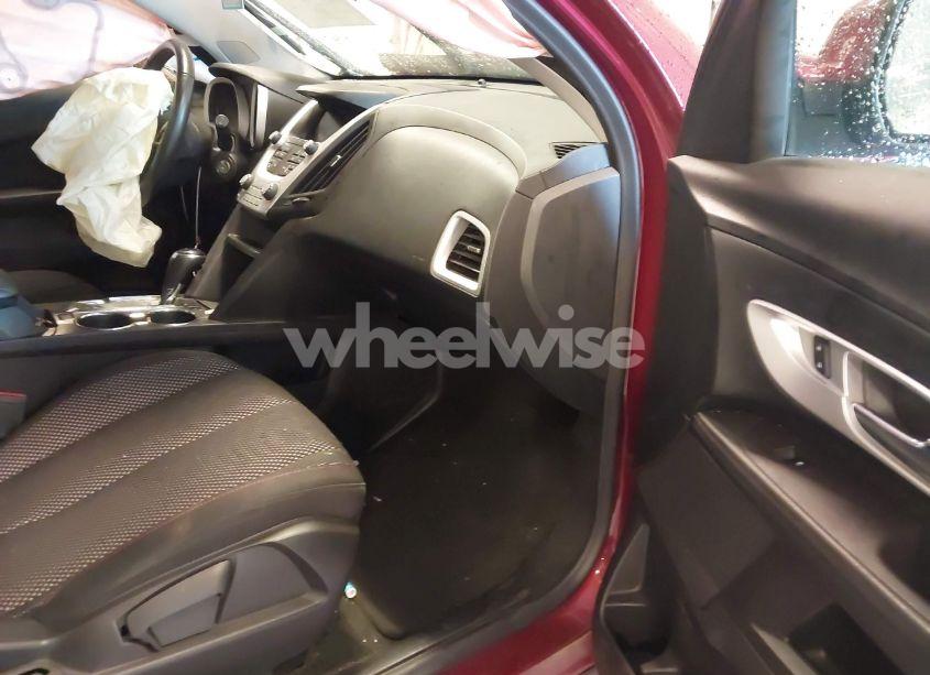 Photo 5 of 2017 Chevrolet Equinox LT (VIN 2GNALCEKXH1557531)