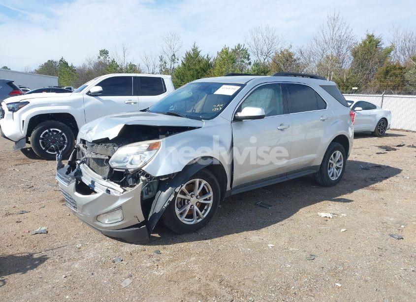 Photo 2 of 2017 Chevrolet Equinox LT (VIN 2GNALCEKXH1591243)