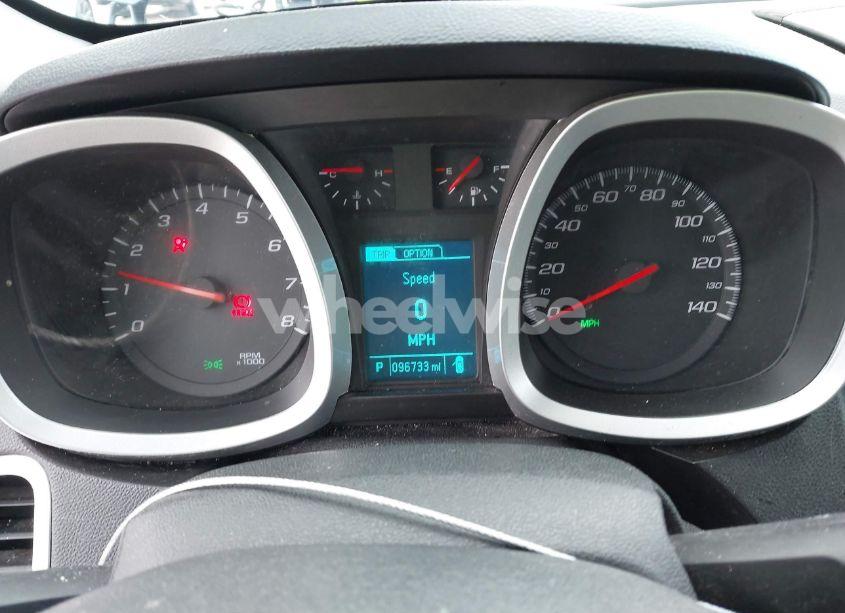 Photo 7 of 2017 Chevrolet Equinox LT (VIN 2GNALCEKXH1595700)