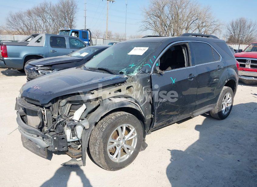 Photo 2 of 2017 Chevrolet Equinox LT (VIN 2GNALCEKXH1605822)