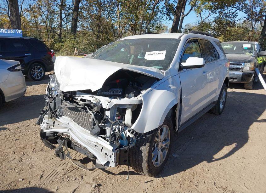 Photo 2 of 2017 Chevrolet Equinox LT (VIN 2GNALCEKXH6207433)