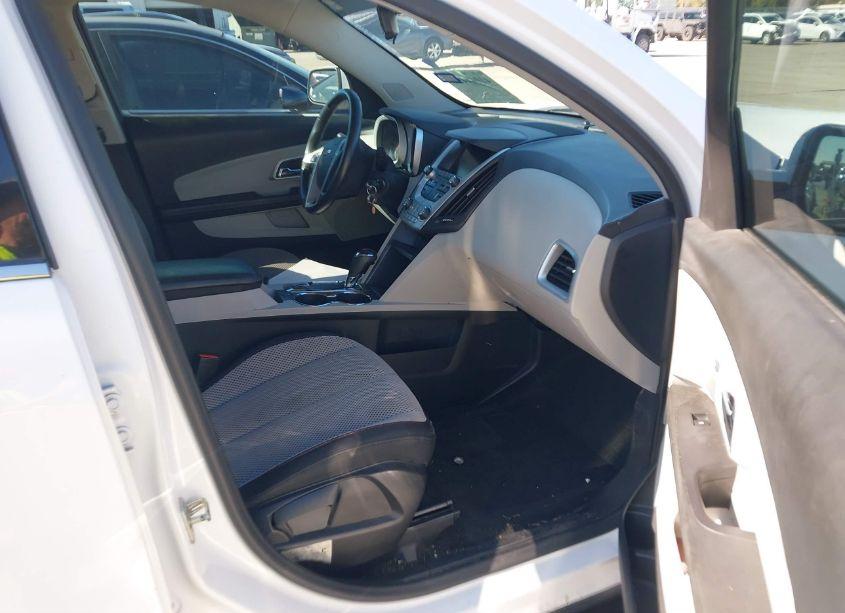 Photo 5 of 2017 Chevrolet Equinox LT (VIN 2GNALCEKXH6231375)