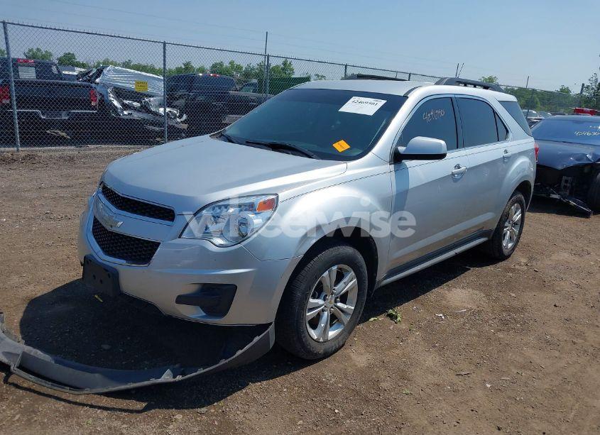 Photo 2 of 2011 Chevrolet Equinox 1LT (VIN 2GNALDEC0B1158679)