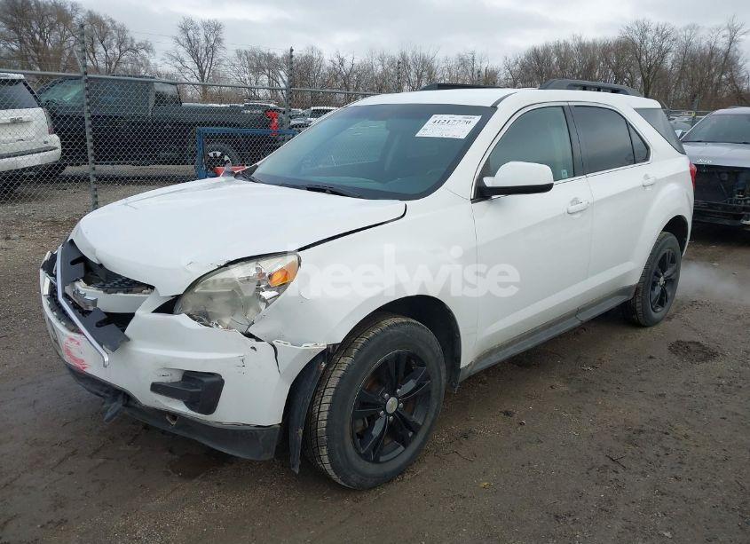 Photo 2 of 2011 Chevrolet Equinox LT (VIN 2GNALDEC1B1294917)