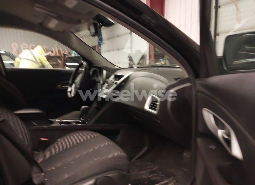 Photo 5 of 2011 Chevrolet Equinox 1LT (VIN 2GNALDEC6B1270046)