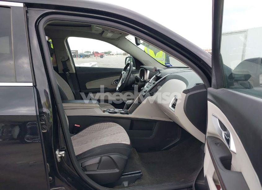 Photo 5 of 2011 Chevrolet Equinox 1LT (VIN 2GNALDECXB1238989)