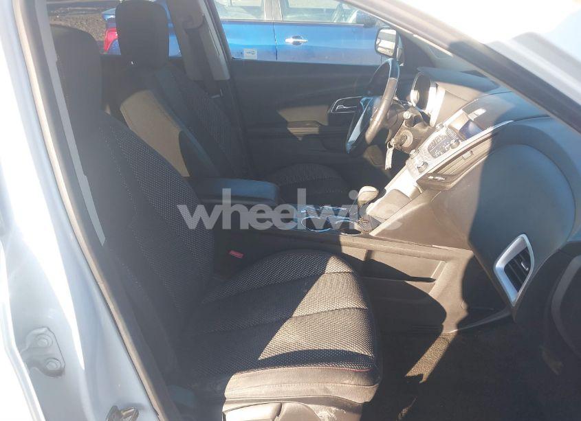 Photo 5 of 2011 Chevrolet Equinox 1LT (VIN 2GNALDECXB1281065)