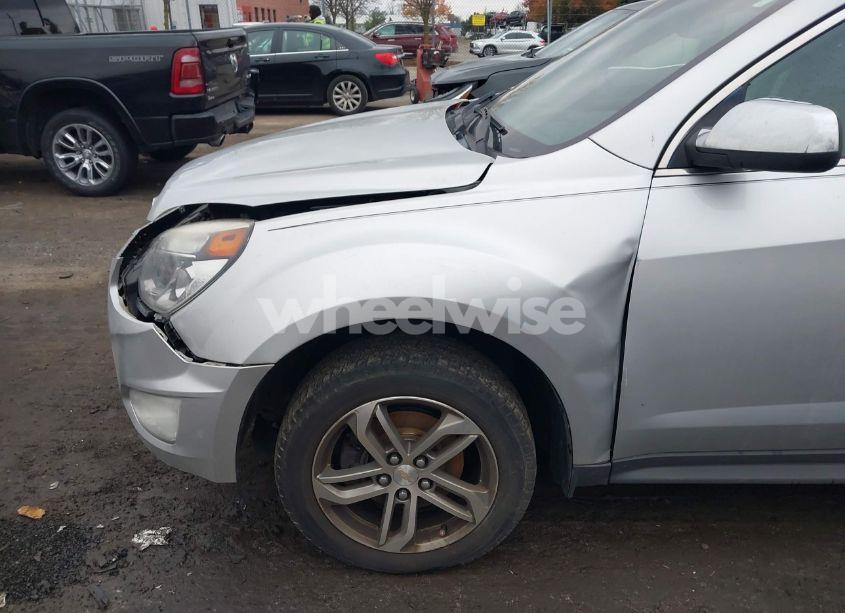 Photo 6 of 2016 Chevrolet Equinox LTZ (VIN 2GNALDEK0G1111621)