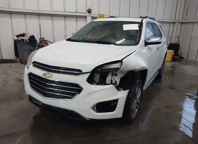 Photo 2 of 2017 Chevrolet Equinox PREMIER (VIN 2GNALDEK0H6145675)