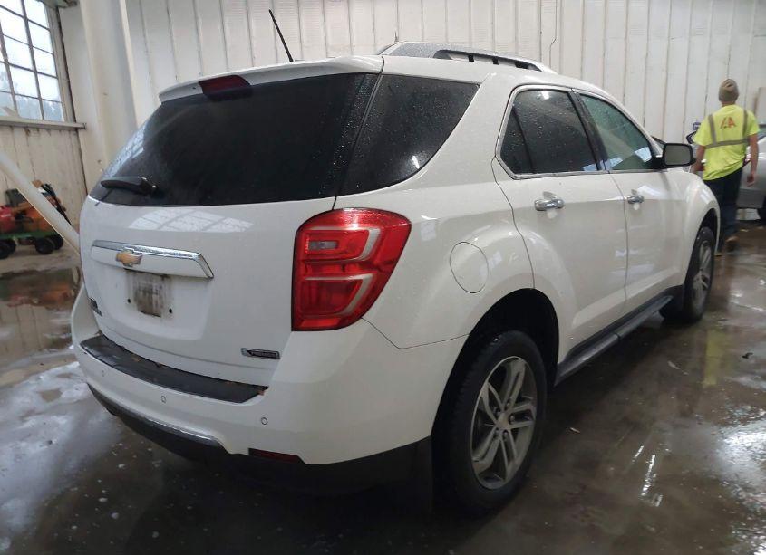 Photo 4 of 2017 Chevrolet Equinox PREMIER (VIN 2GNALDEK0H6145675)
