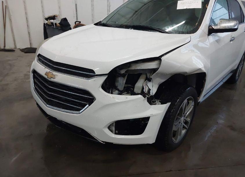Photo 6 of 2017 Chevrolet Equinox PREMIER (VIN 2GNALDEK0H6145675)