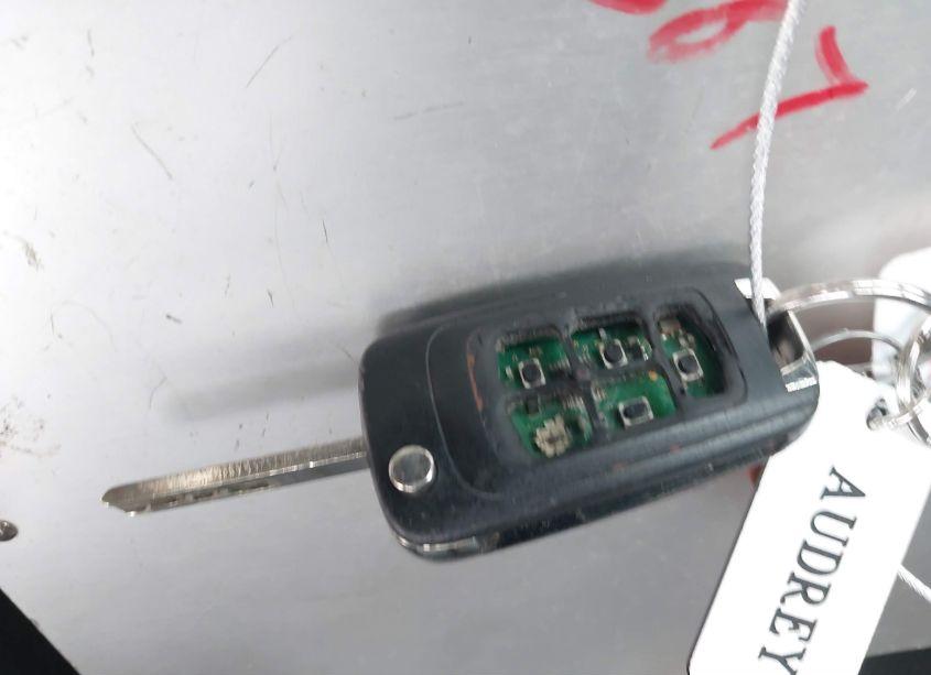 Photo 11 of 2016 Chevrolet Equinox LTZ (VIN 2GNALDEK2G6192382)