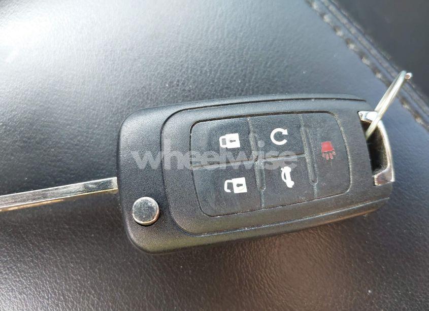 Photo 11 of 2016 Chevrolet Equinox LTZ (VIN 2GNALDEK3G1185700)