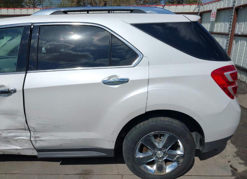 Photo 18 of 2017 Chevrolet Equinox PREMIER (VIN 2GNALDEK3H1537255)